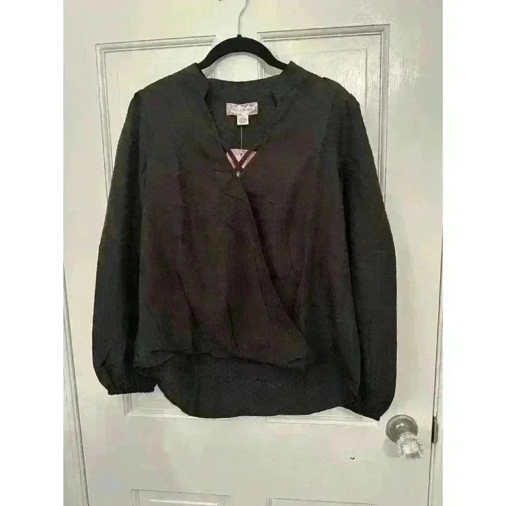 Band of Gypsies Black Oversized Long Sleeve Blouse size S NWT
